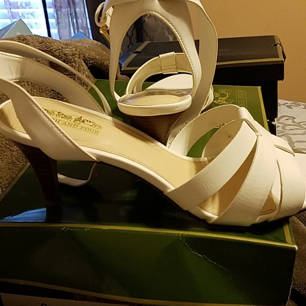 Shoes - Picture 2 of 2